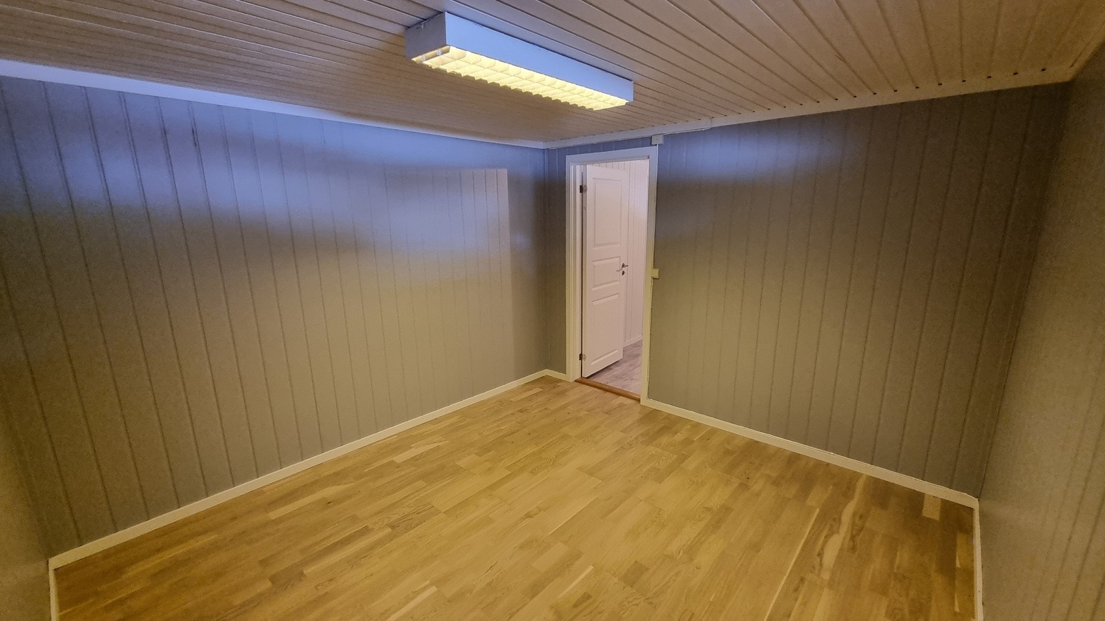 Det er full kjeller her med meget gode lagringsmuligheter. Galleribilde