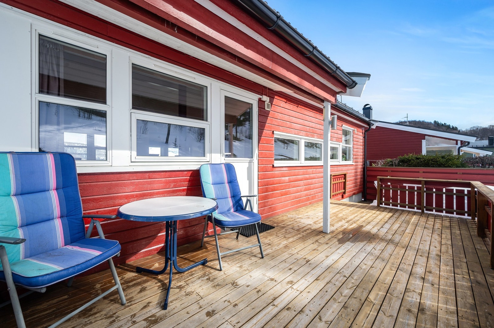 God plass for flere sittegrupper, her har man også gode solforhold. Galleribilde