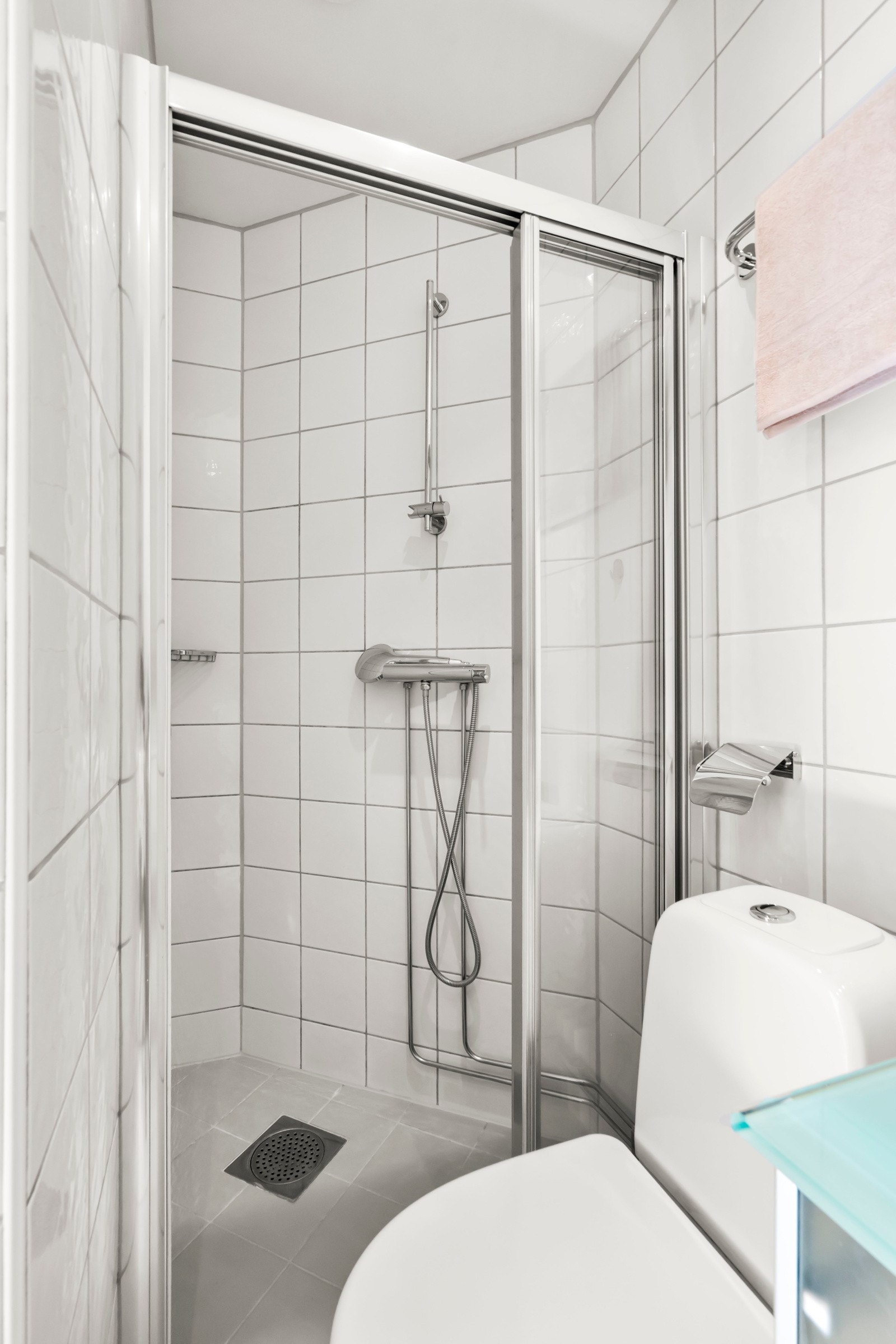 Badet er et godt dusjhjørne Galleribilde
