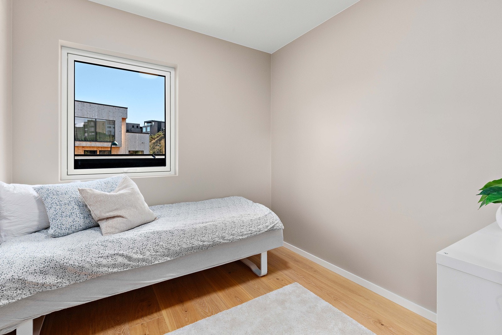 Soverom 2 passer bra som barnerom eller gjesterom Galleribilde