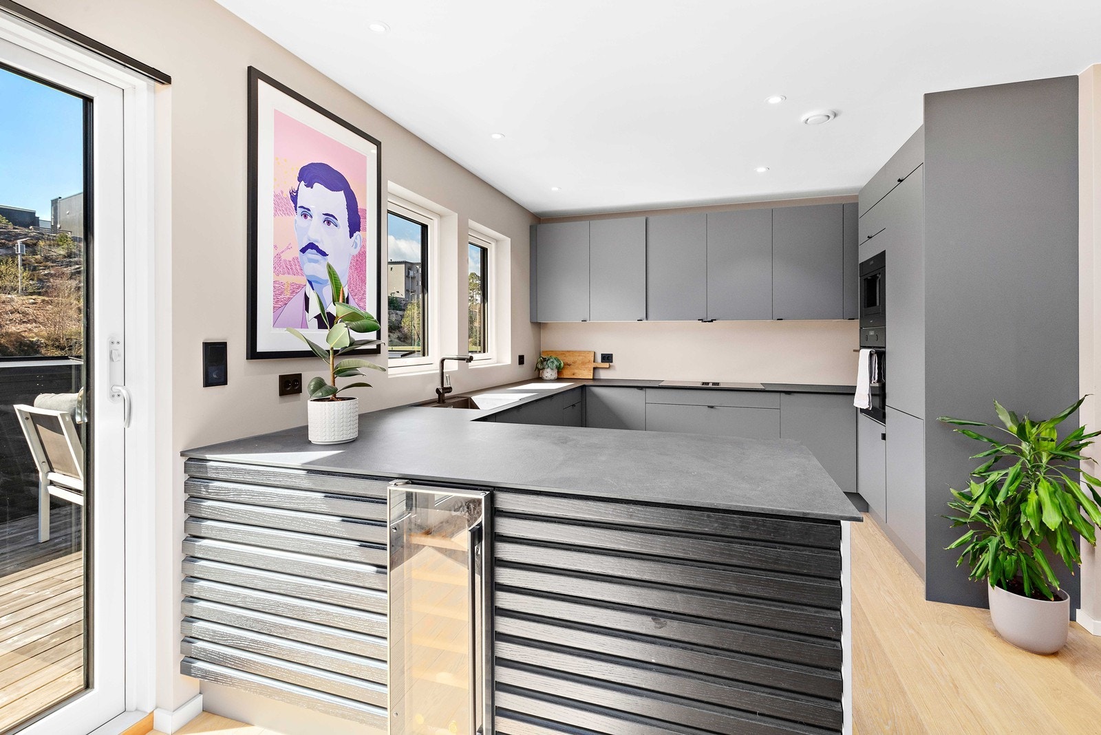 Pent kjøkken fra Sørlandskjøkken Galleribilde