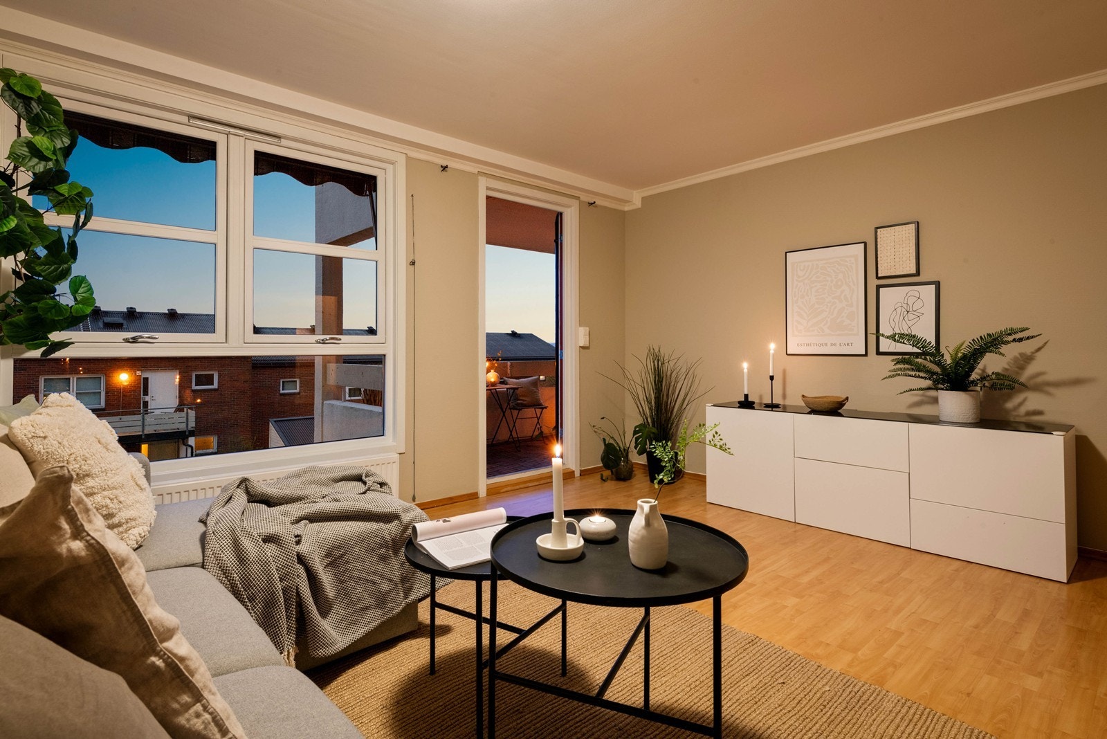 Kveldsstemning stue Galleribilde