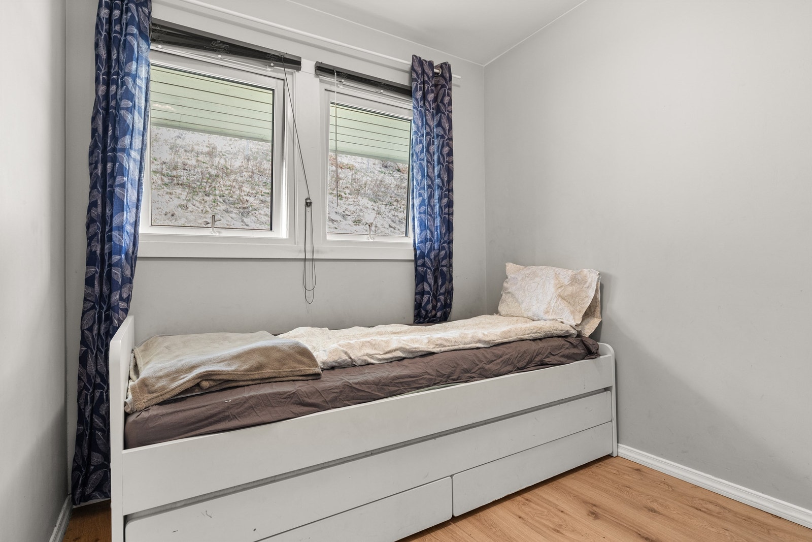 Resterende av leilighetens soverom er også romslige og passer ypperlig som barnerom, gjesterom eller kontor. Galleribilde