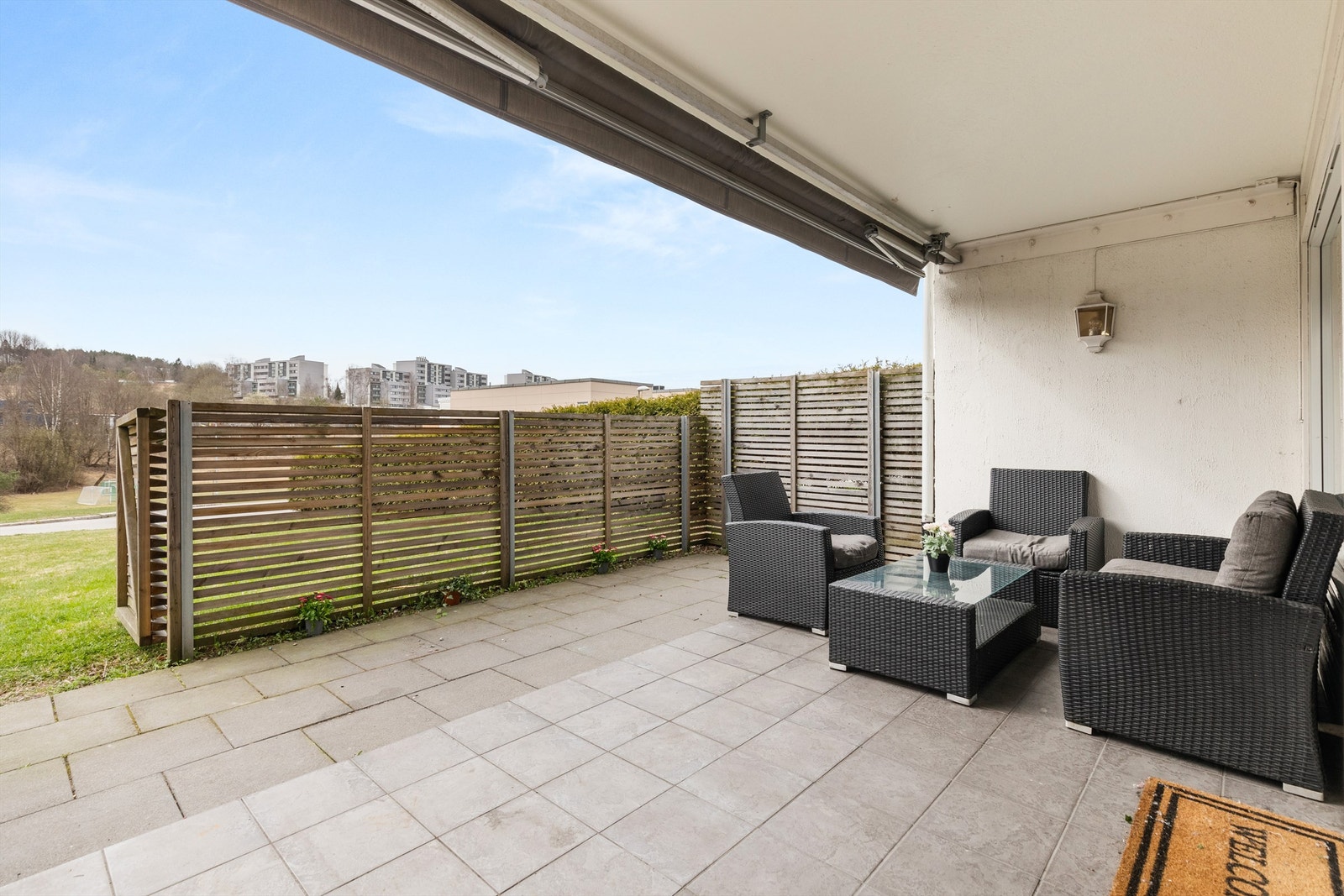 Simen Istre Grevskott v/Krogsveen har gleden av å presentere Høybråtenveien 25H! Galleribilde