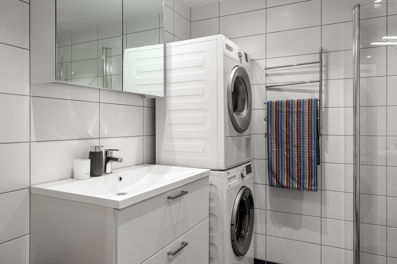 Badet er av god størrelse med både plass og opplegg for vaskesøyle. Galleribilde