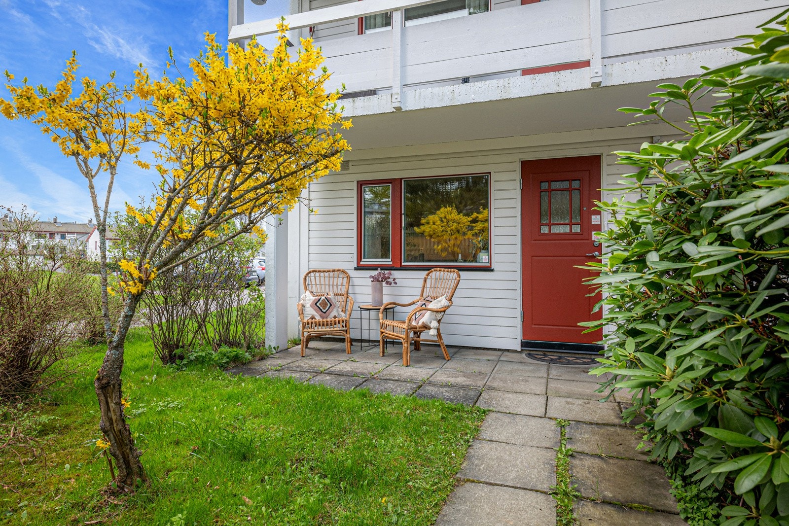 3-roms endeleilighet/seniorbolig (55+) i 1.etg - Trappefritt - Markterrasse og hage - 2 min til kollektiv og butikk Galleribilde