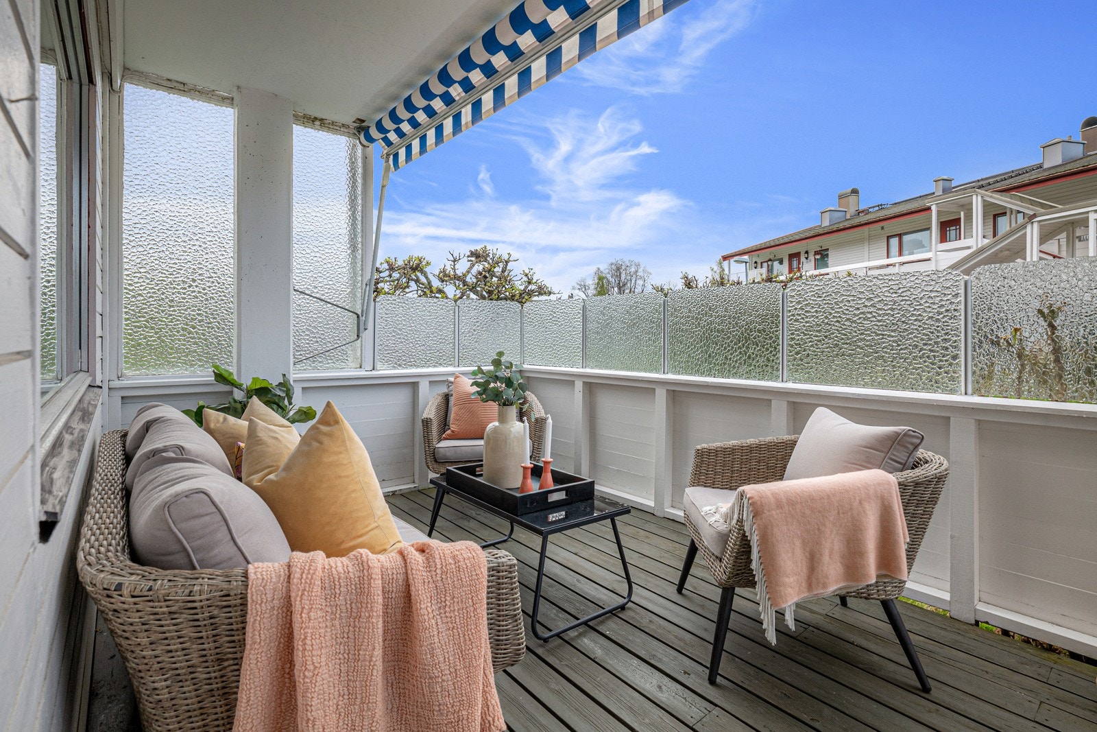 Leiligheten ligger i et veldrevet borettslag med godt seniormiljø Galleribilde