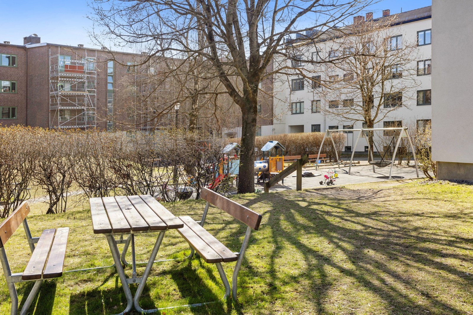 Veldrevet og barnevennlig borettslag med stor lekeplass Galleribilde
