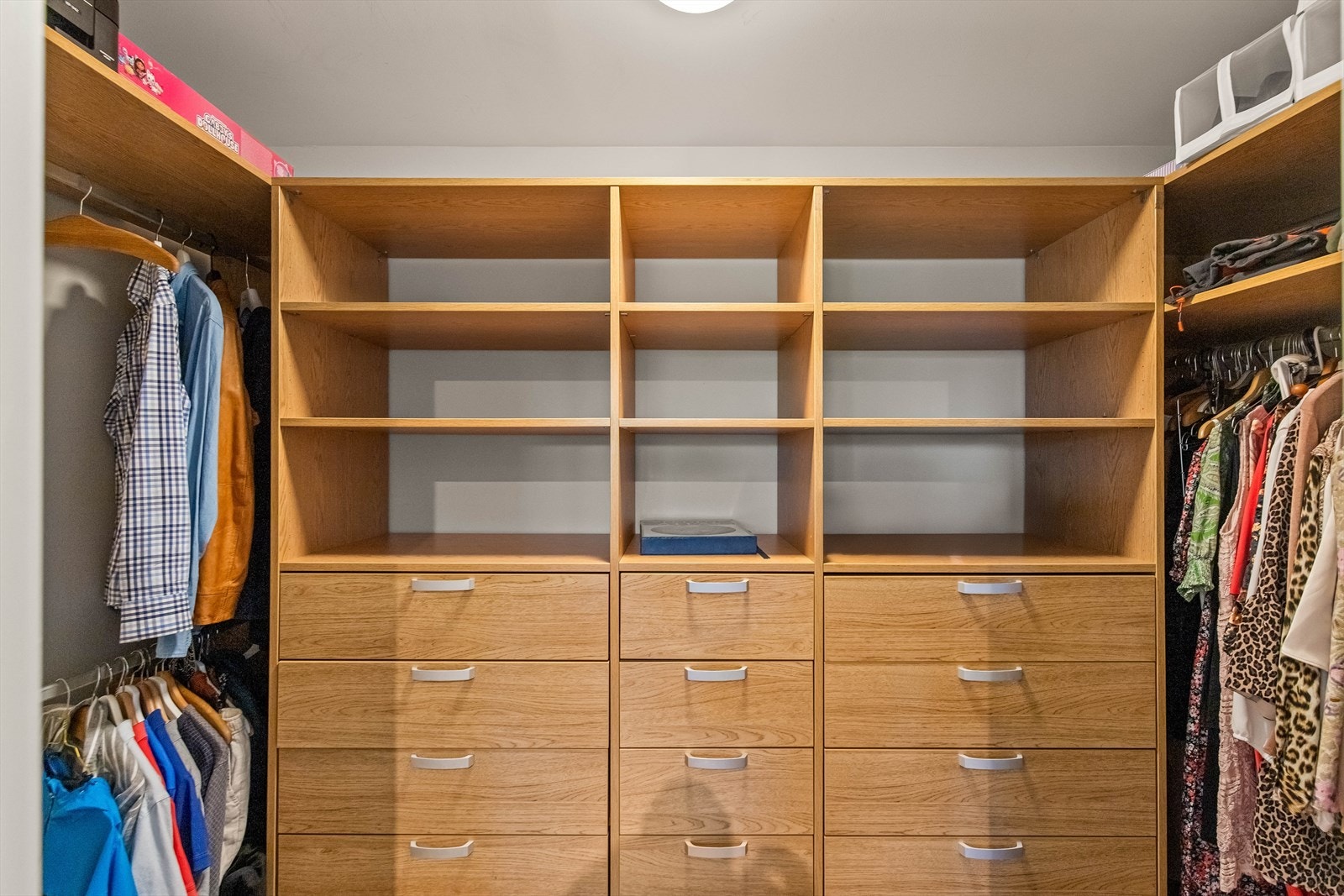 Hovedsoverommet har walk-in-closet. Galleribilde