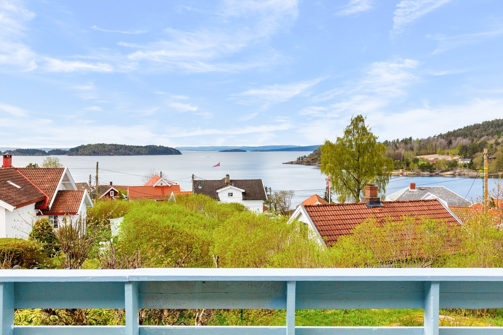 Eiendomsmegler1 Vestby/Son v/ Eivind Ring Sørensen har den glede av å presentere Fjellstadbakken 6 i nær Son sentrum. Galleribilde