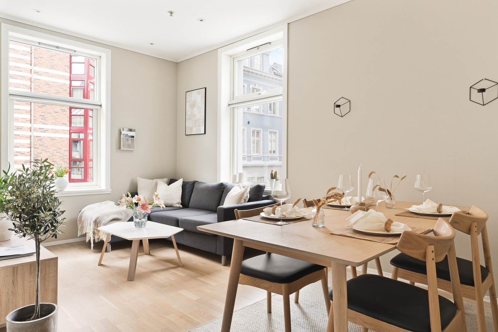 EIE eiendomsmegling har gleden av å presentere Hilbrandt Meyers gate 1B v/ Simon Aasen! Galleribilde