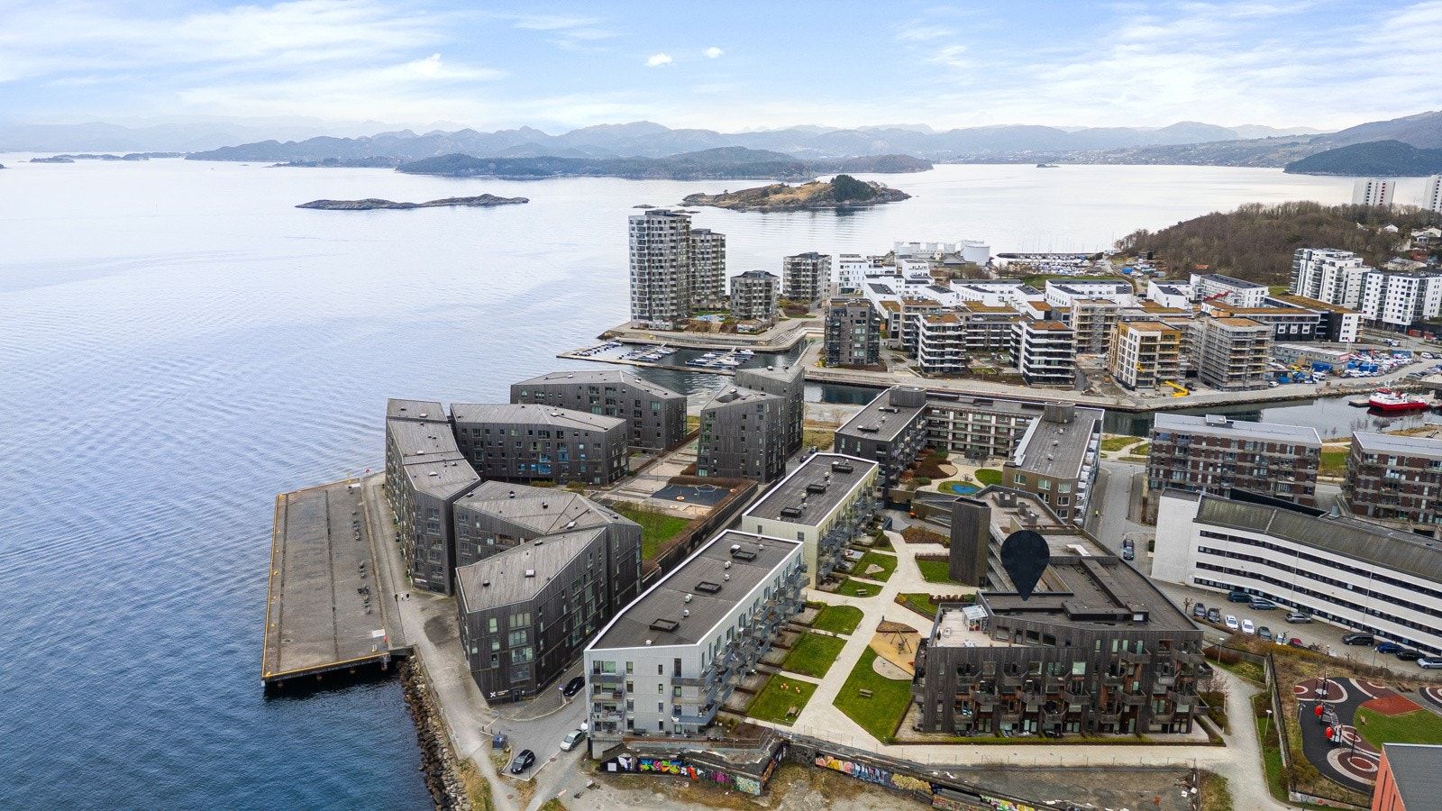 Opplev Tou Park - der sjø, kultur og byliv møtes i et moderne nabolag. Galleribilde