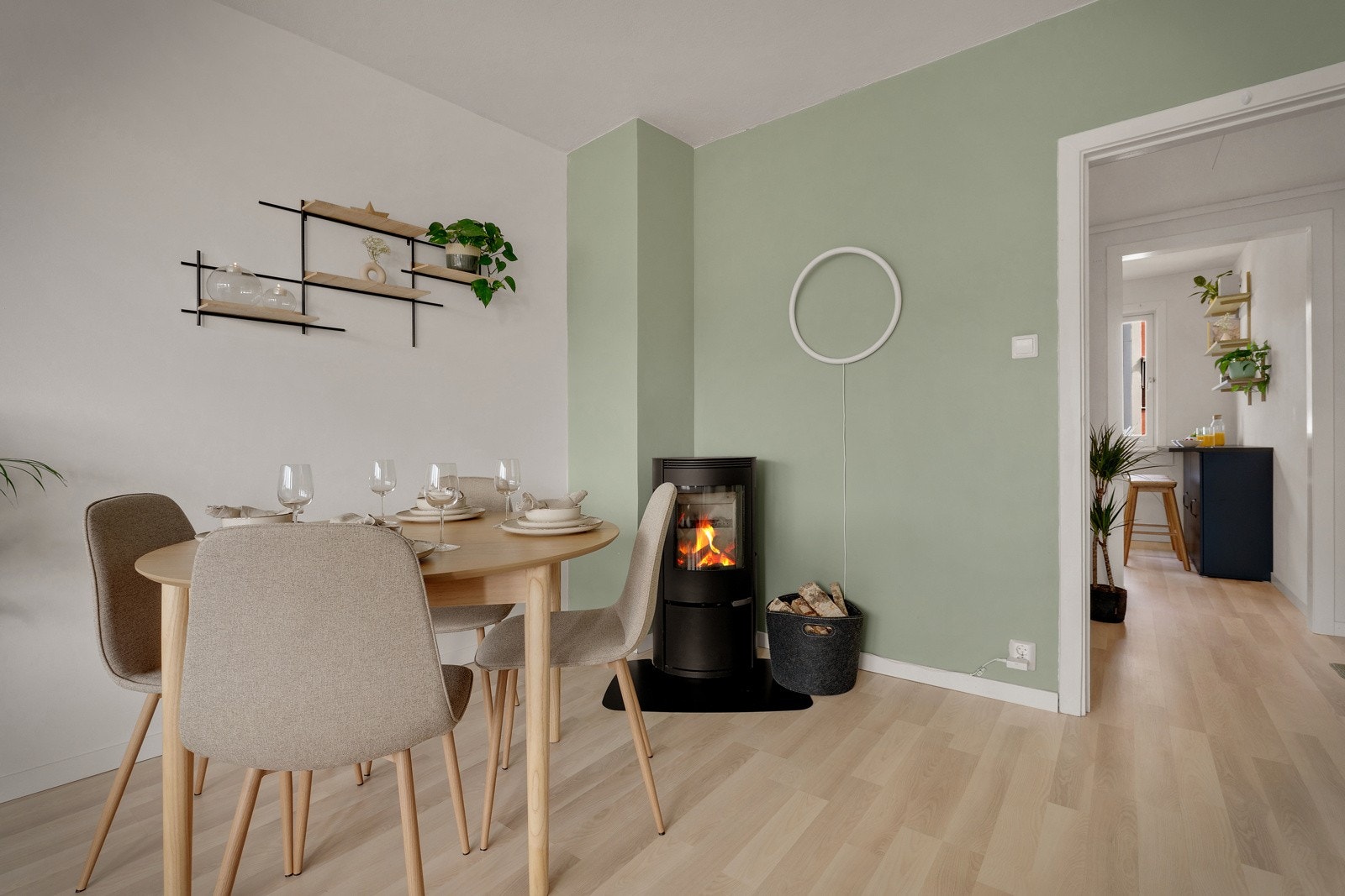 Her kan en samle venner og familie til middag. Galleribilde