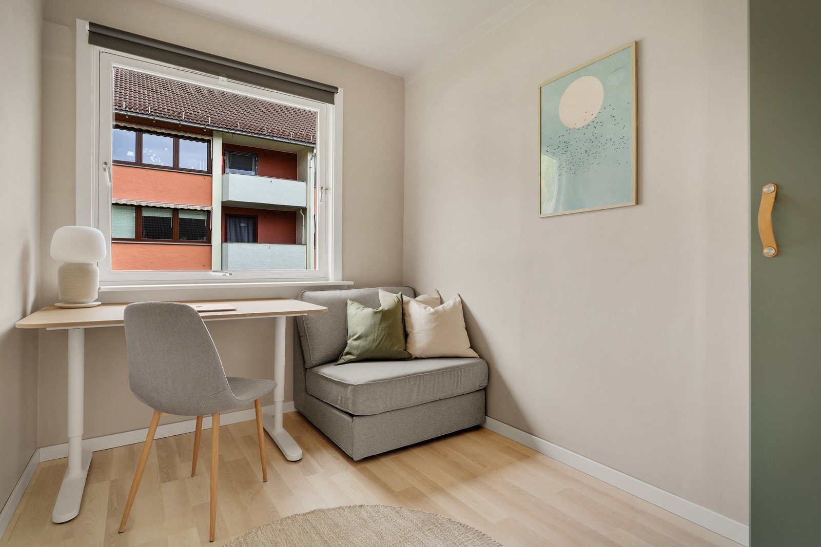 Soverommet nr. 2 er på 6,6 kvm og nyoppusset i 2025. Galleribilde