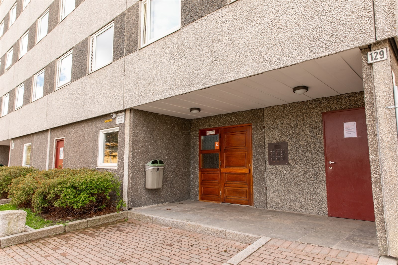 Inngangsparti Galleribilde