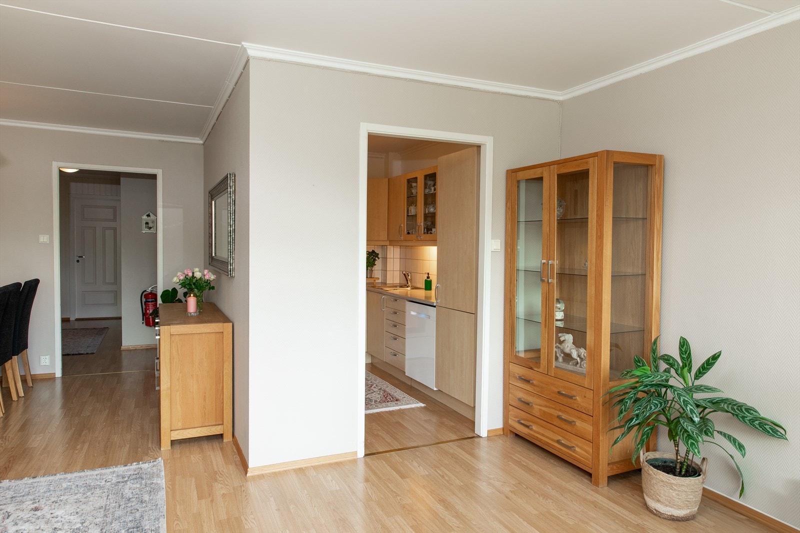 Fra stuen er det utgang til balkongen på 8m². Galleribilde