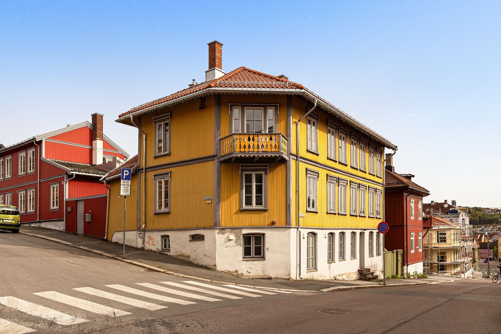Velkommen til Sørumgata 1, presentert av Tiri-Alette Dahl Vilnes i Eiendomsmegler 1! Galleribilde