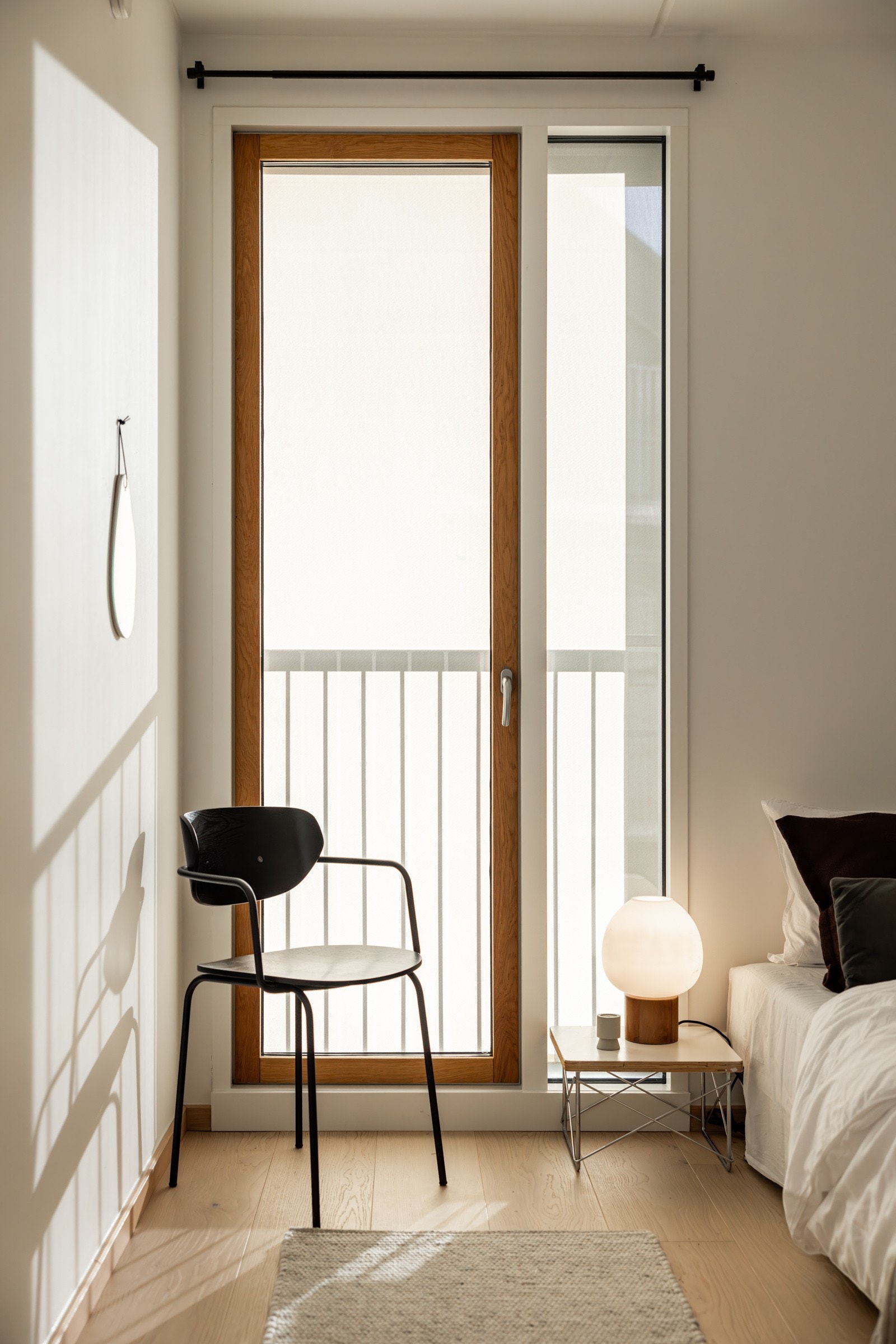 Soverommet har fansk balkong og vakkert lysinnslipp. Galleribilde