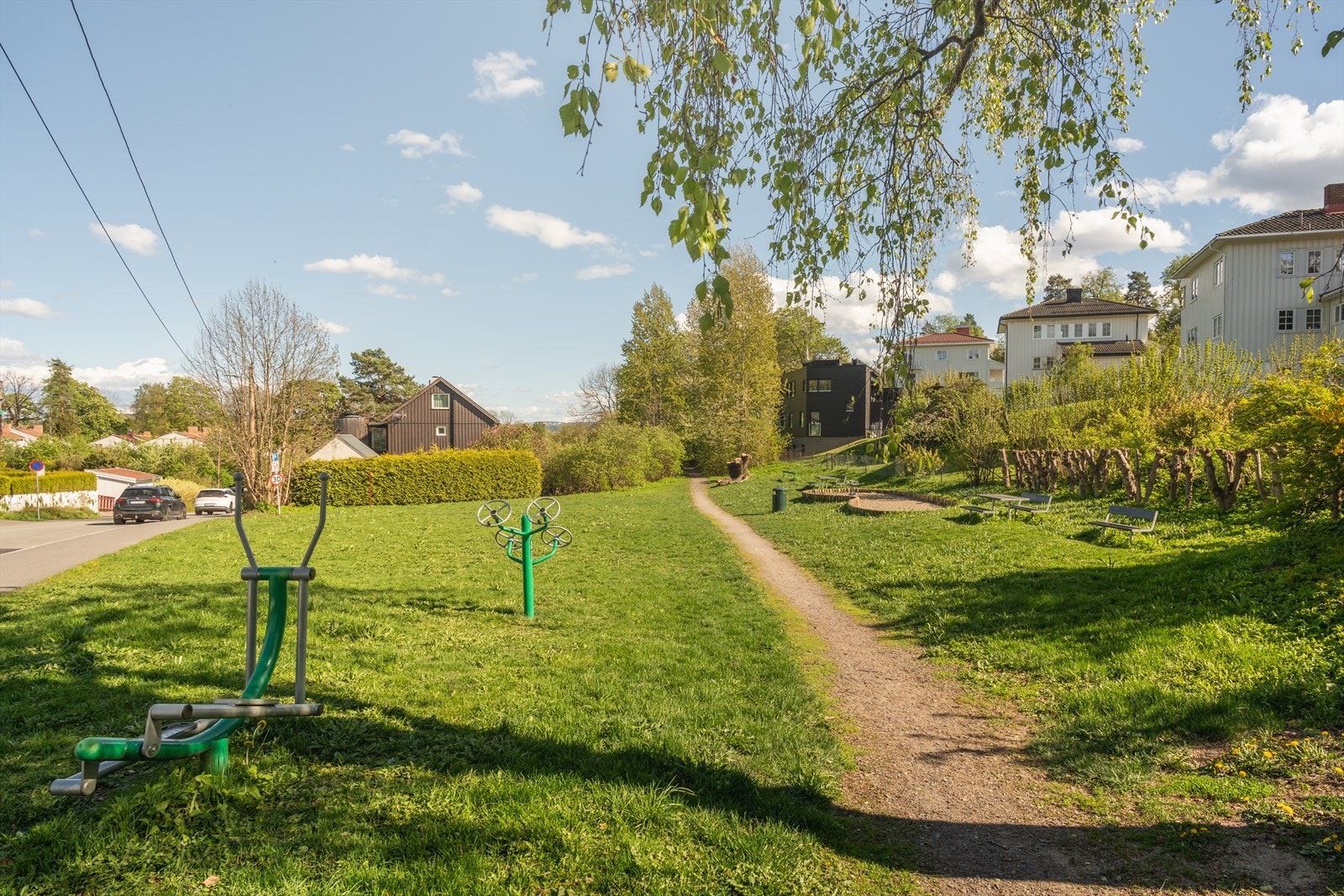 Fin liten lekeplass for barna Galleribilde