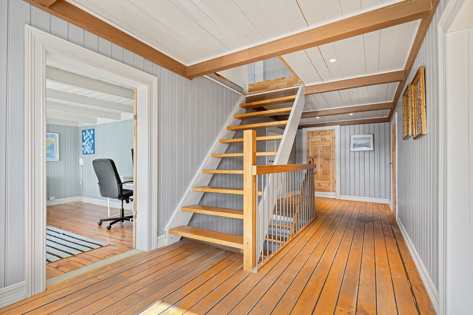 Gangen i 2. etg. Galleribilde