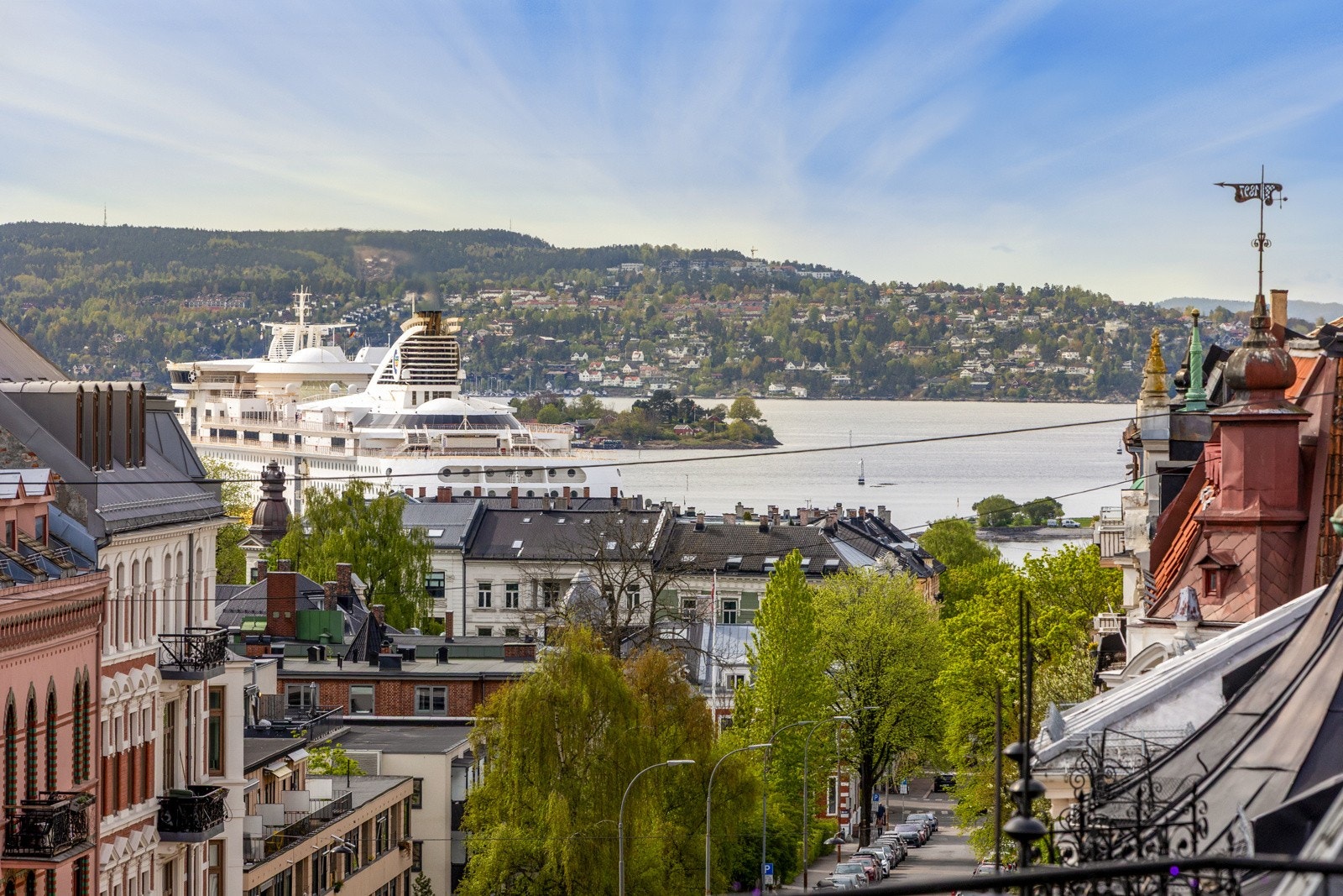 Flott utsikt fra terrassen Galleribilde