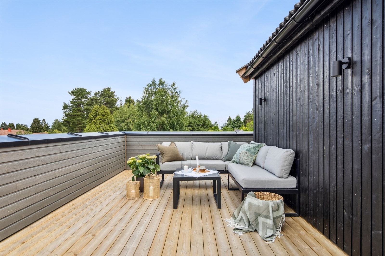 Takterrasse hvor du kan nyte solfylte dager! Galleribilde