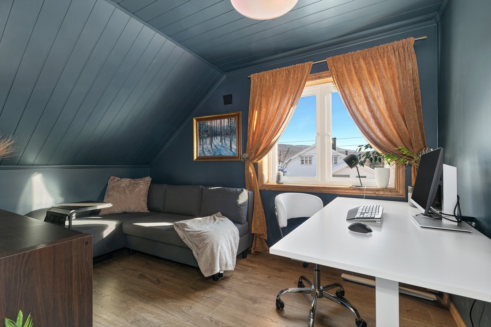 Soverom nr. 2 blir i dag benyttet som kontor. Galleribilde