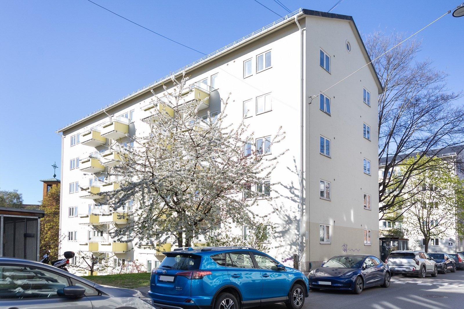 Det er gode parkeringsmuligheter i området. Galleribilde