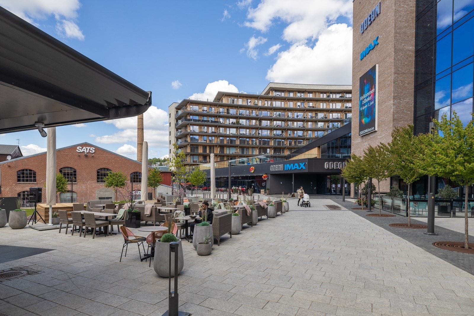 på Storo finner du alle servicetilbud du kan tenke deg. Galleribilde