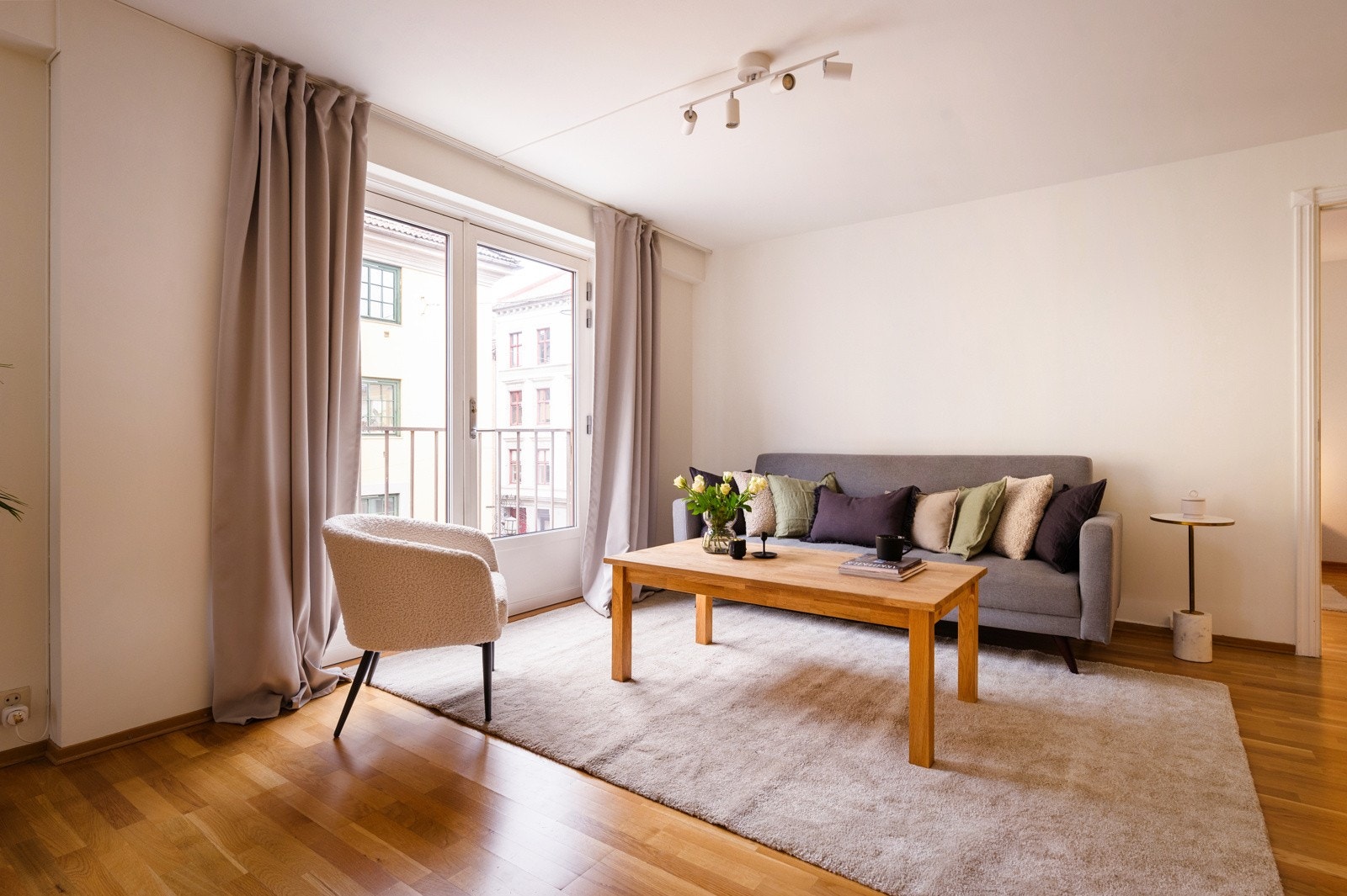 Àkonto strøm, varmtvann & fibernett er inkludert i felleskostnadene. Galleribilde