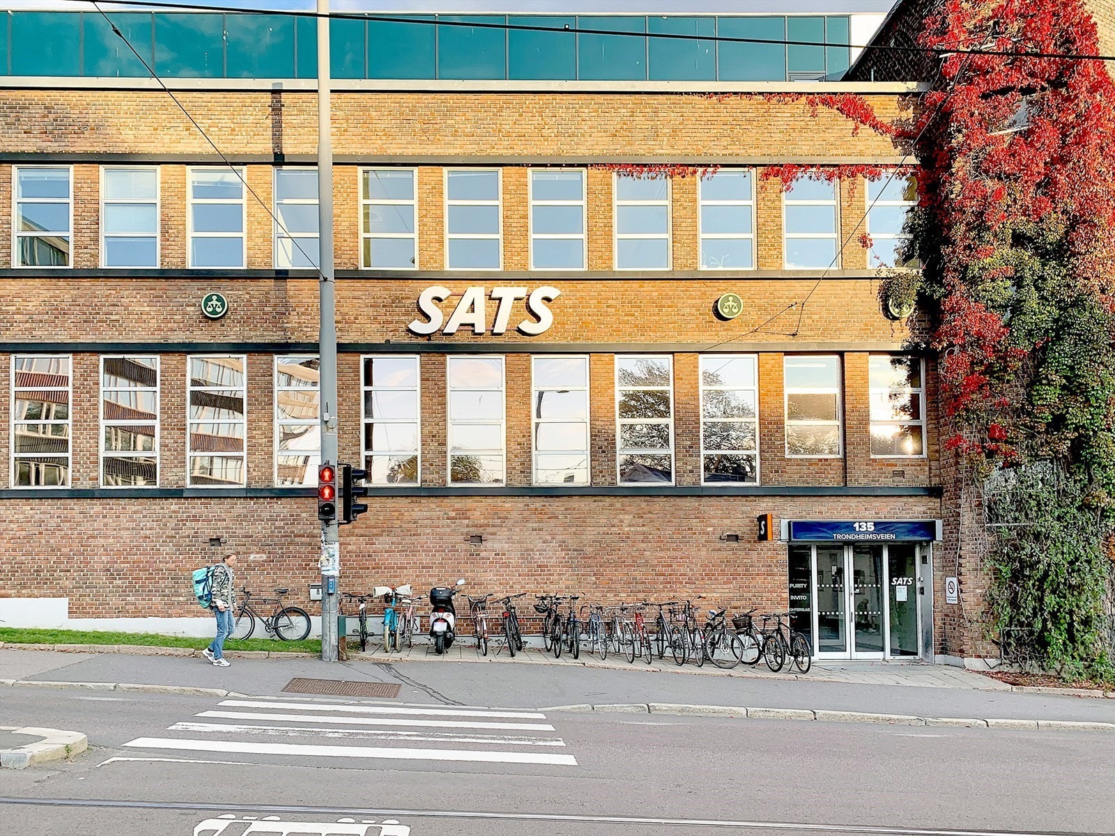 For den spreke finnes det et stort SATS senter like nedi gata Galleribilde