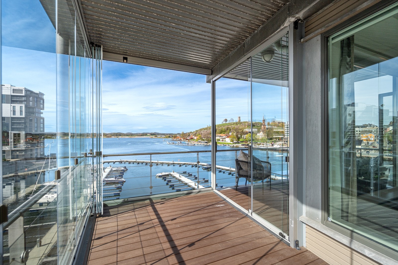Delvis innglasset Galleribilde