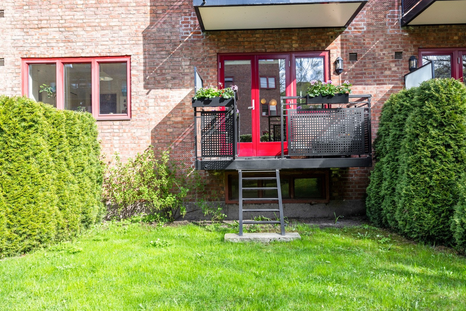 - - Balkongen er på ca 4 kvm - Galleribilde