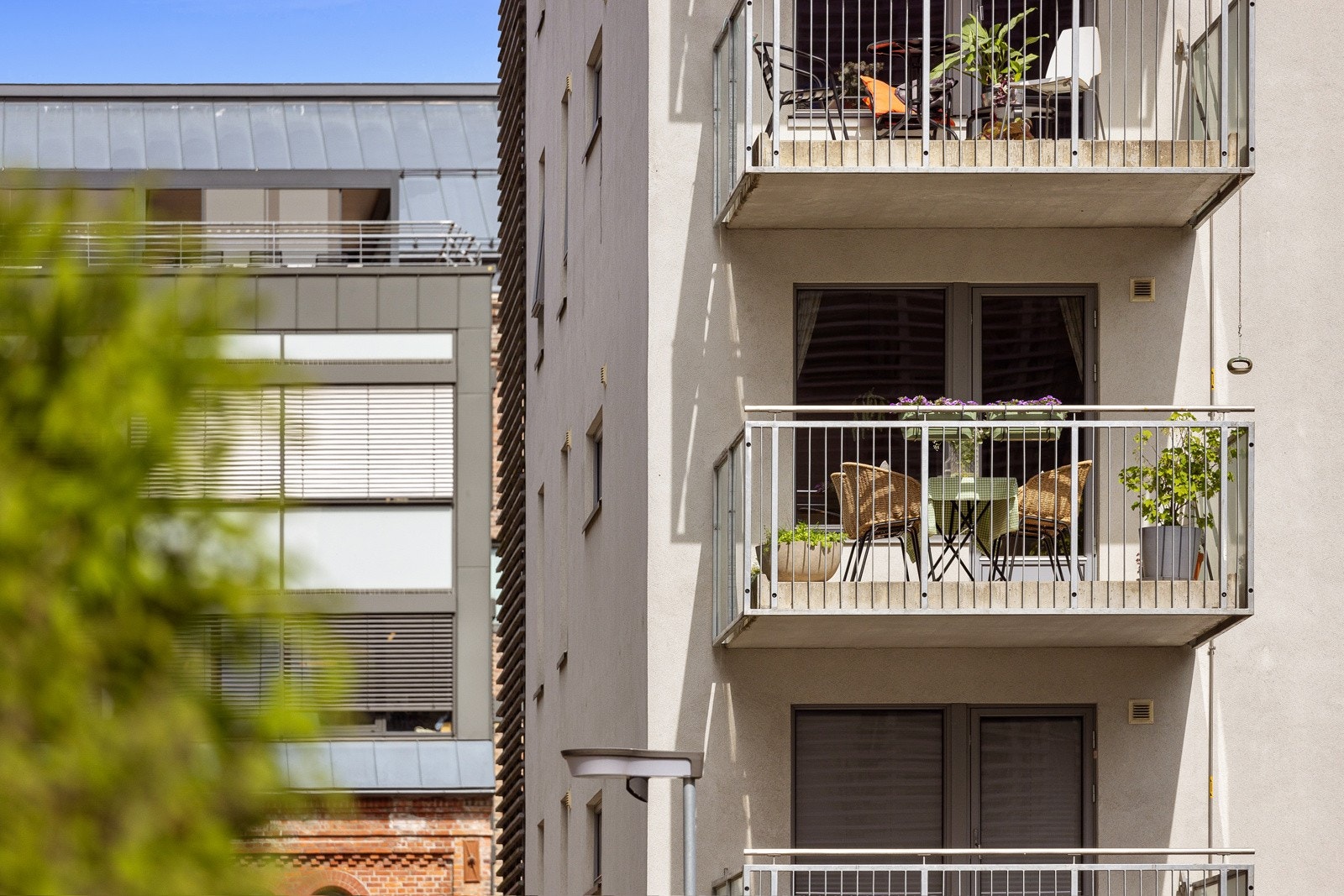 Balkong sett fra indre gårdsrom. Galleribilde