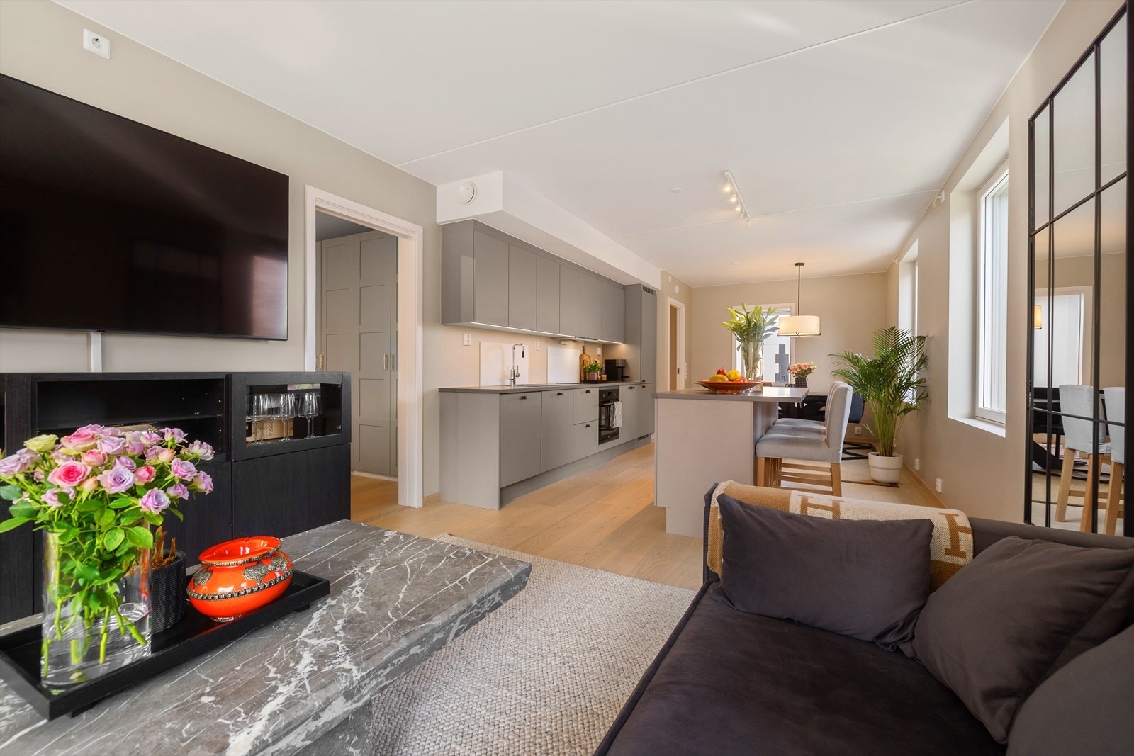 Motsatt side har en sone som passer ypperlig til avslapping. Galleribilde