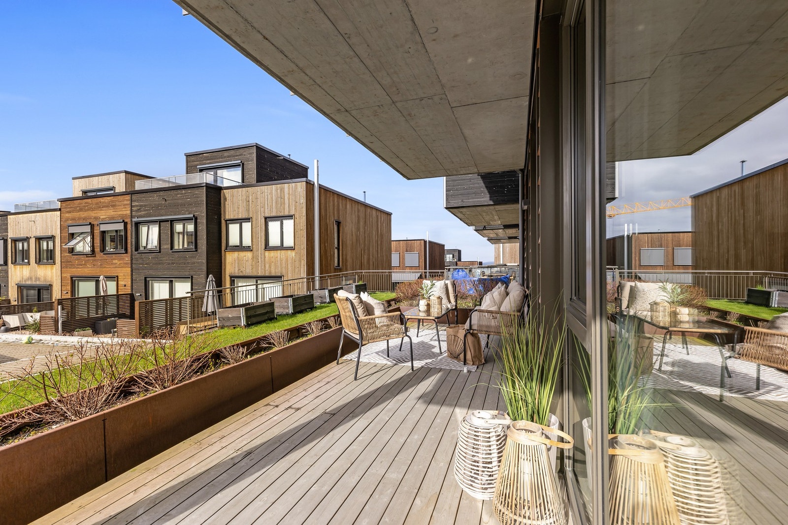 Med den vestvendte beliggenheten kan man her nyte godt av svært gode solforhold. Galleribilde