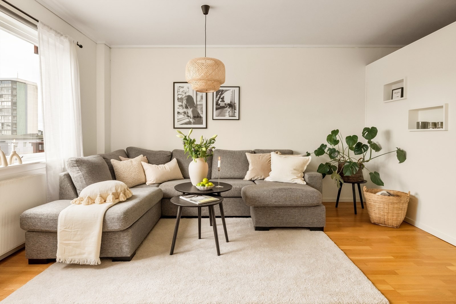 Velkommen til Nattlandsveien 102B - Presentert av Eiendomsmegler Norge avd Landås ved Martin Høgøy Bjørkbom. Galleribilde