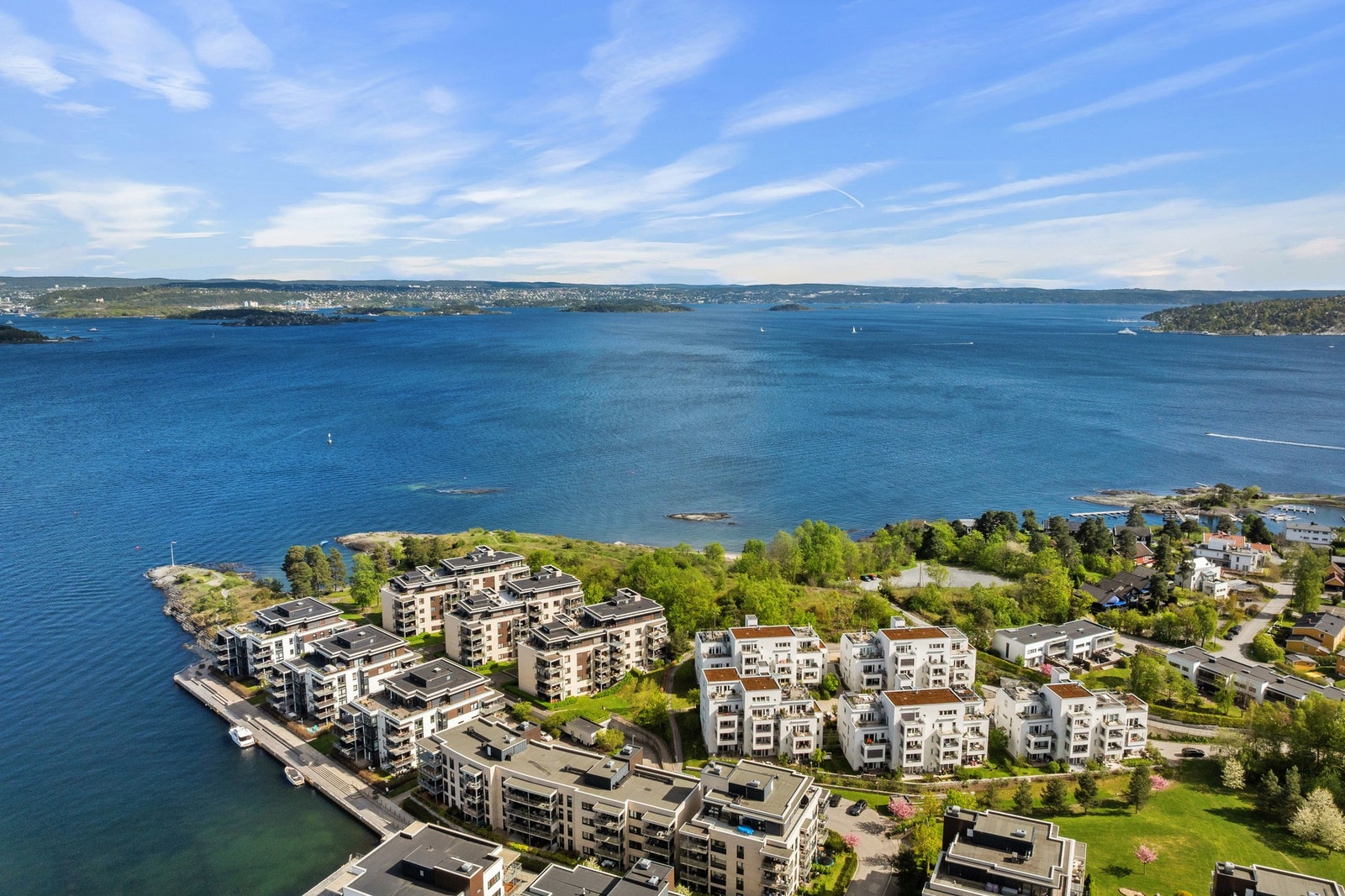 Sameiet Tangen ligger lengst ut på Rolfstangen. Galleribilde
