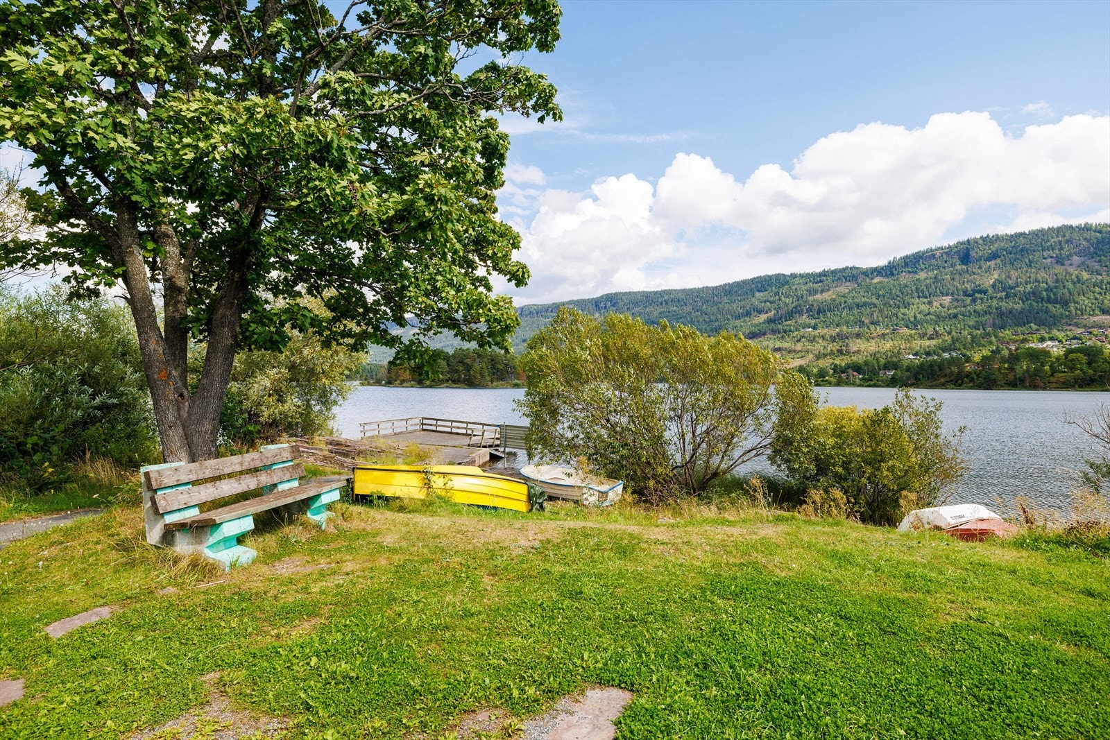 Friområde mellom E-16 og fjorden Galleribilde