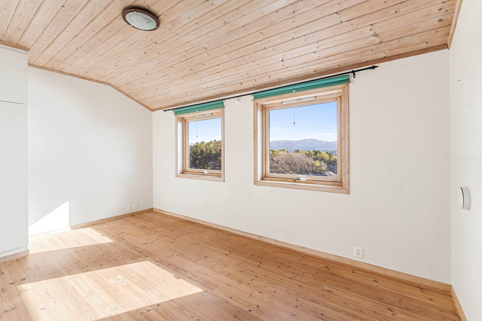 Loftstue Galleribilde