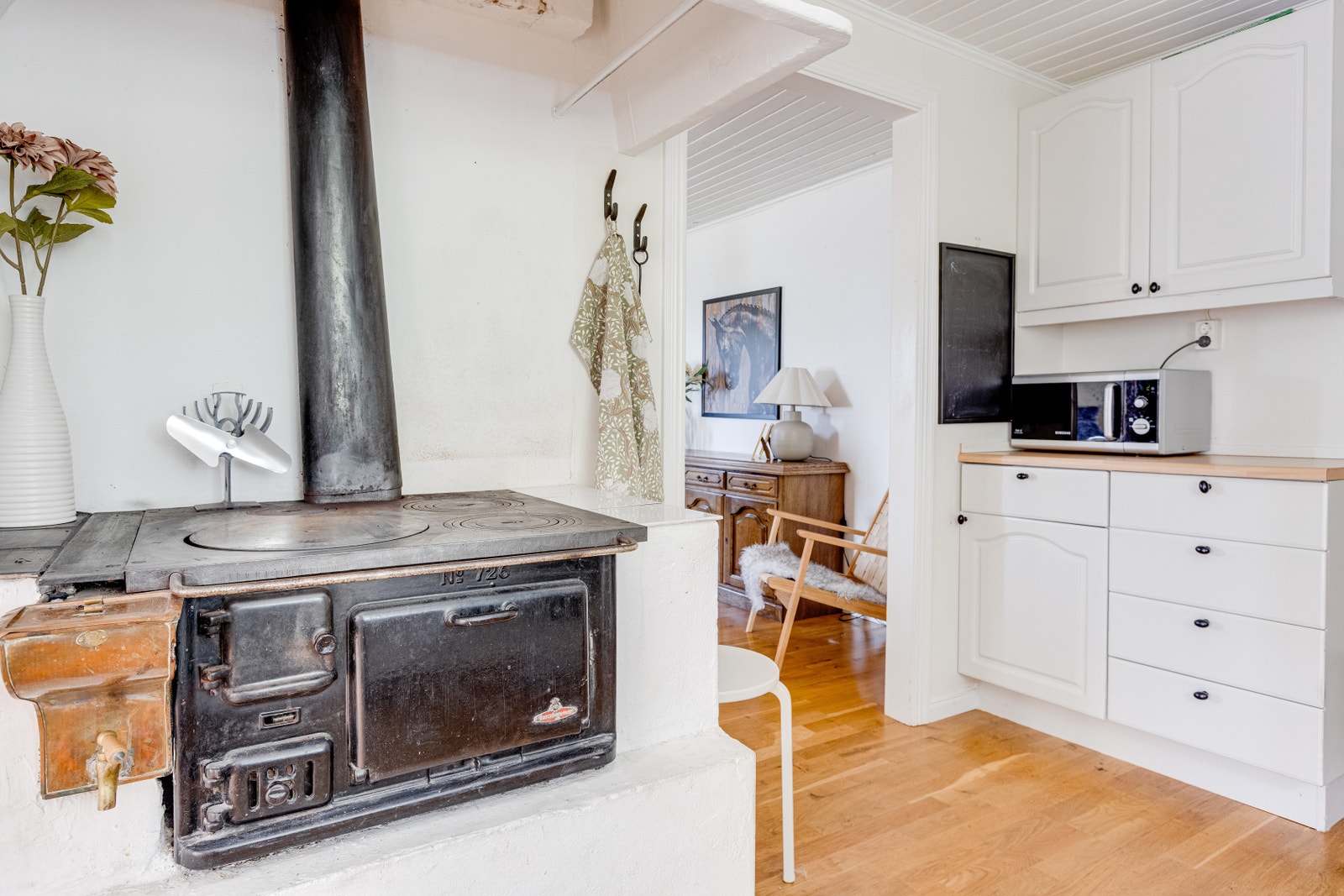 Den härligt värmande vedspisen Galleribilde