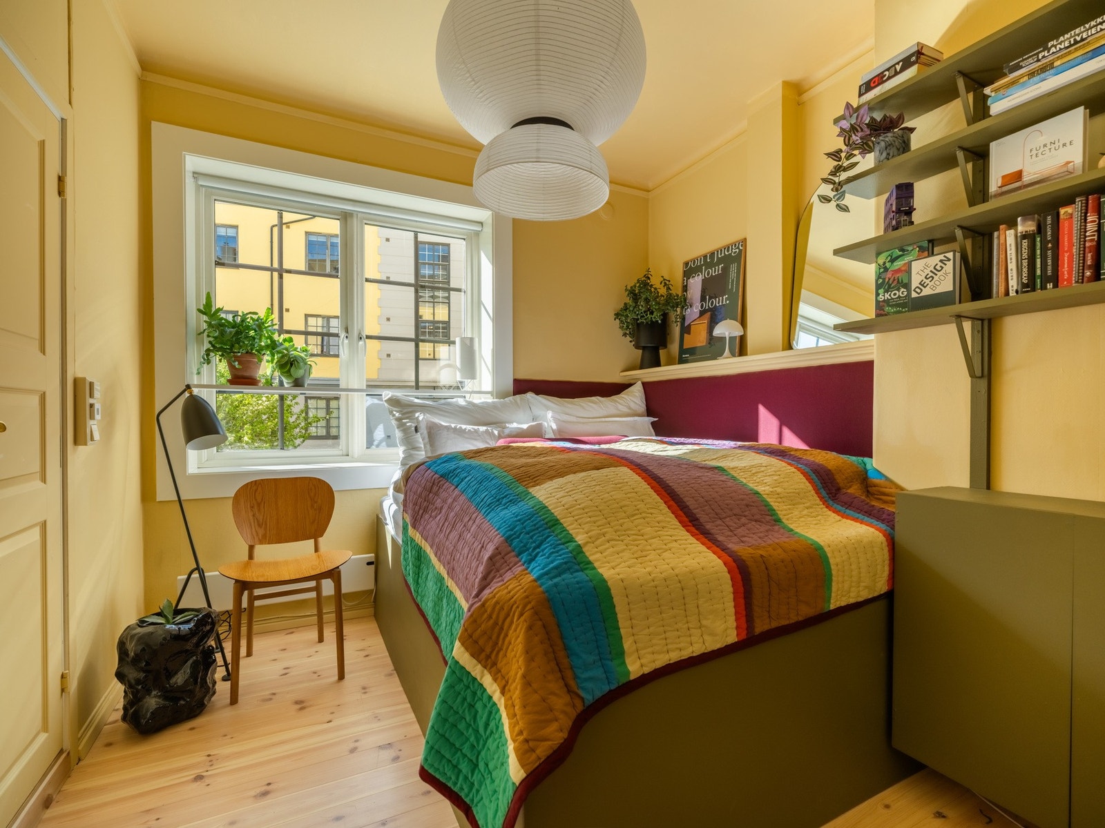 Soverommet er både stort og innbydende, perfekt etter en lang og slitsom dag. Galleribilde