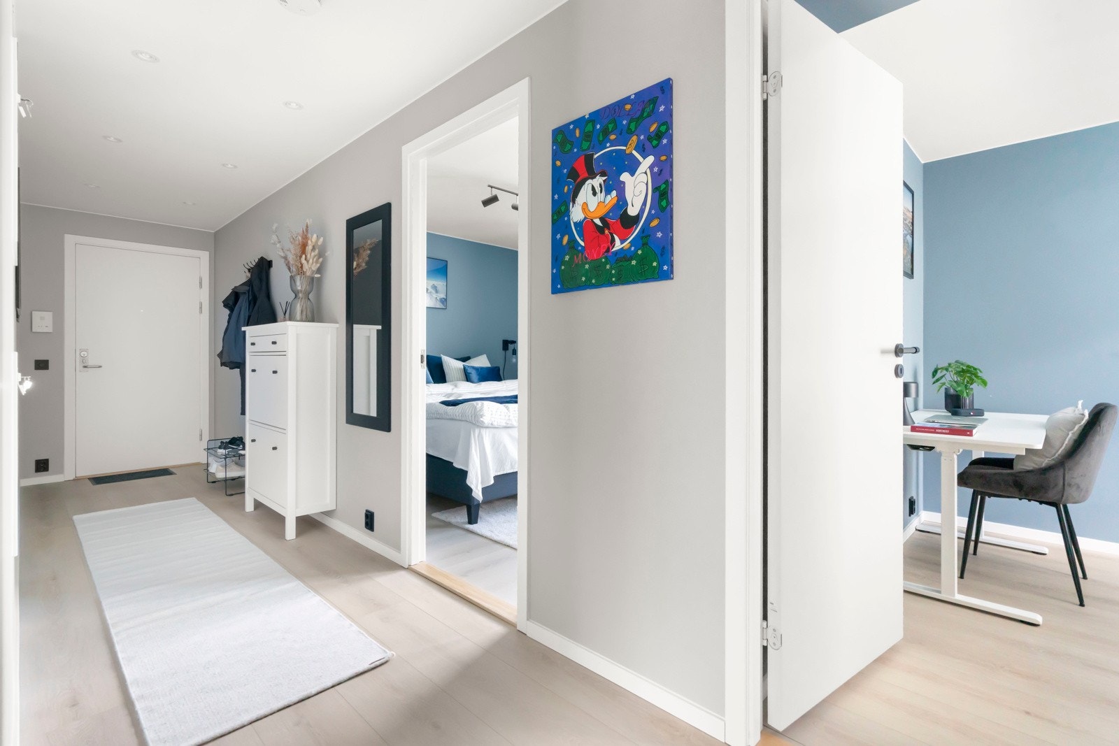 Boligen har to gode soverom som vender mot rolige omgivelser. Galleribilde
