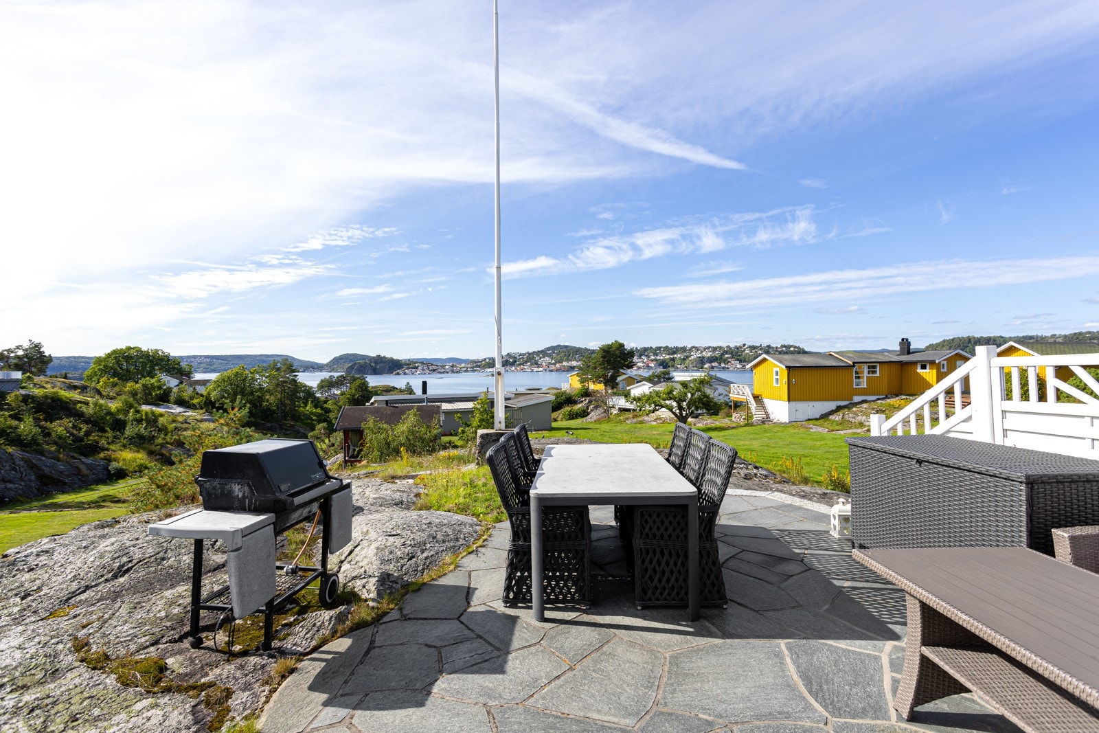 Fin utsikt mot Kragerø Galleribilde