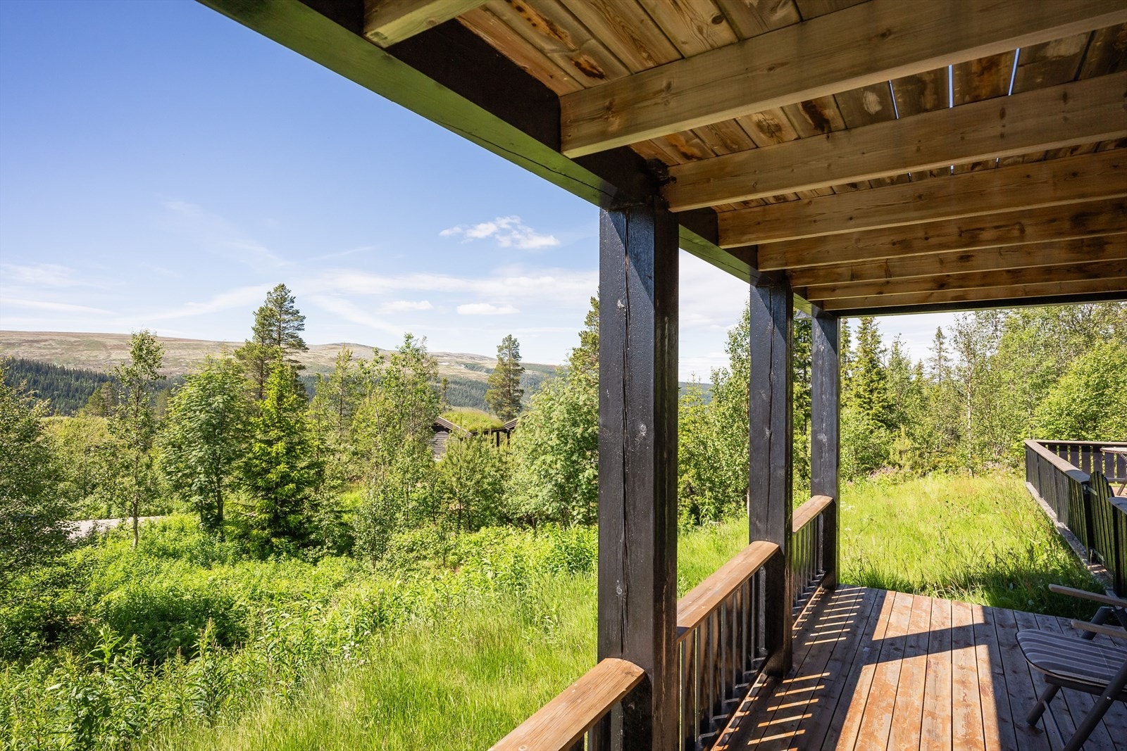 Omtrent hvor enn du snur deg, ser du flotte fjellområder. Galleribilde