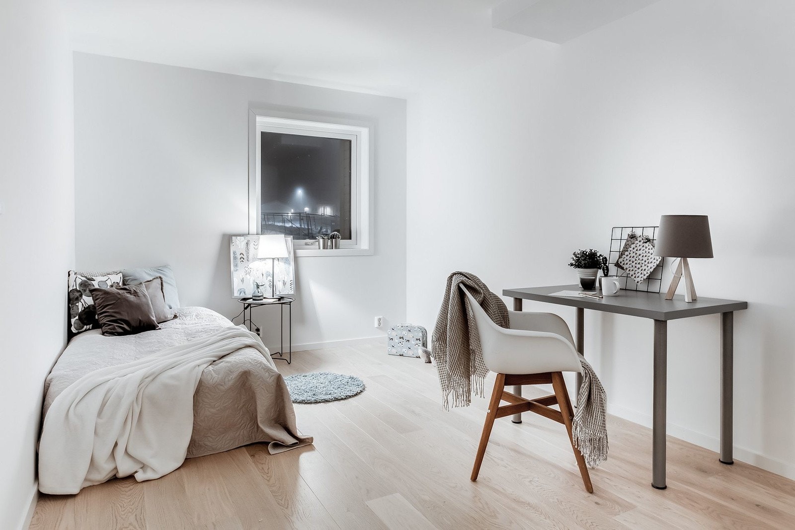 1276-3_020 Galleribilde