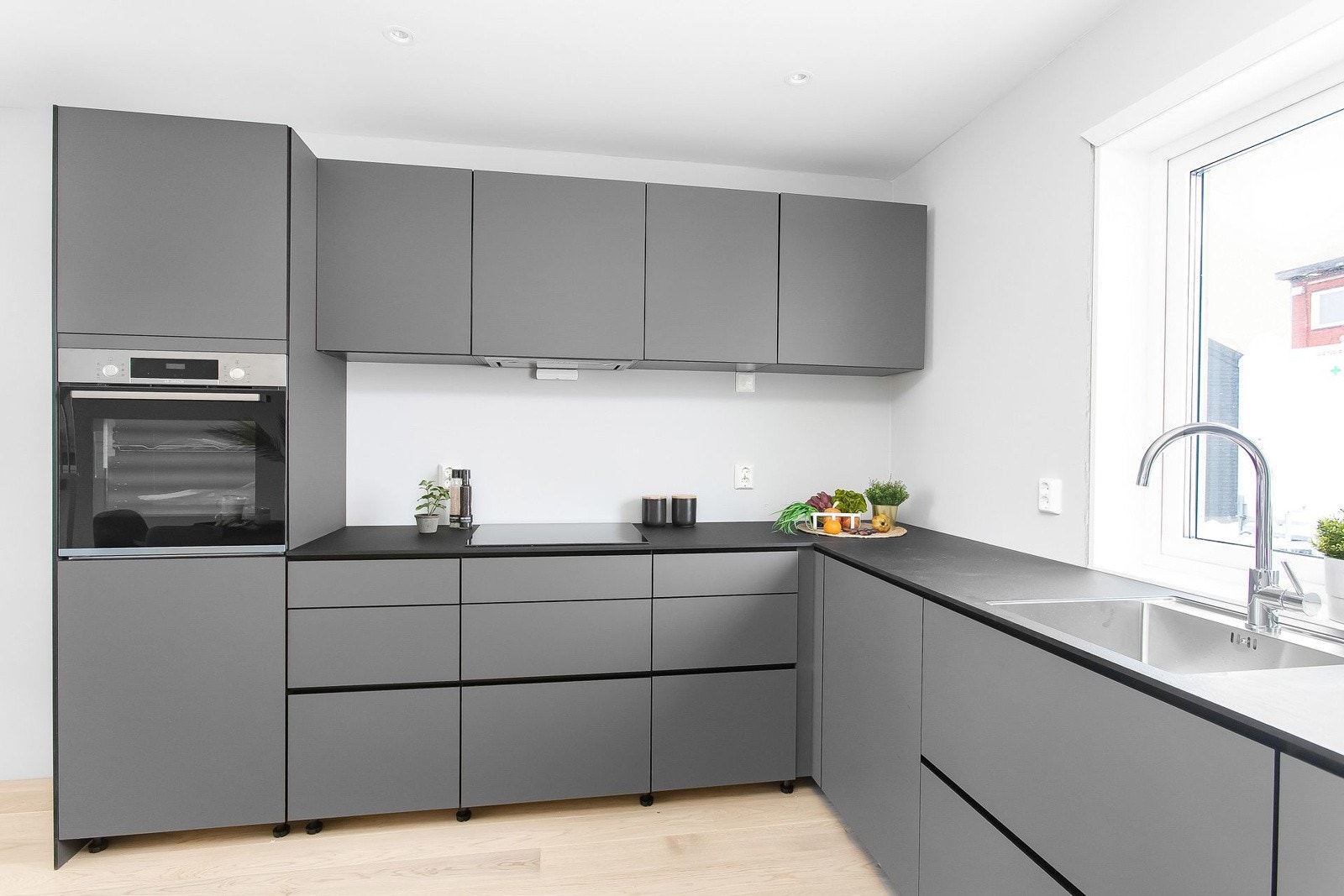 1276-3_044 Galleribilde