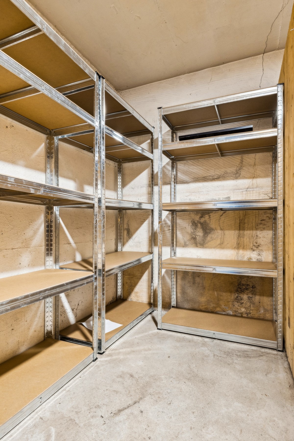 God oppbevaringsplass. Galleribilde