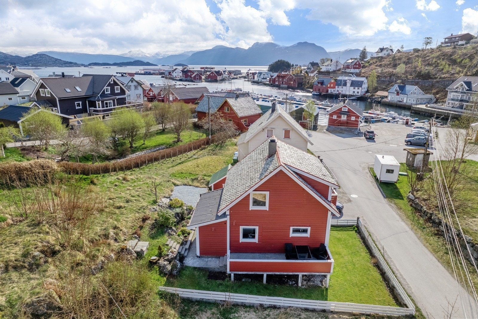 Velkommen til Steinsetvegen 3! Galleribilde