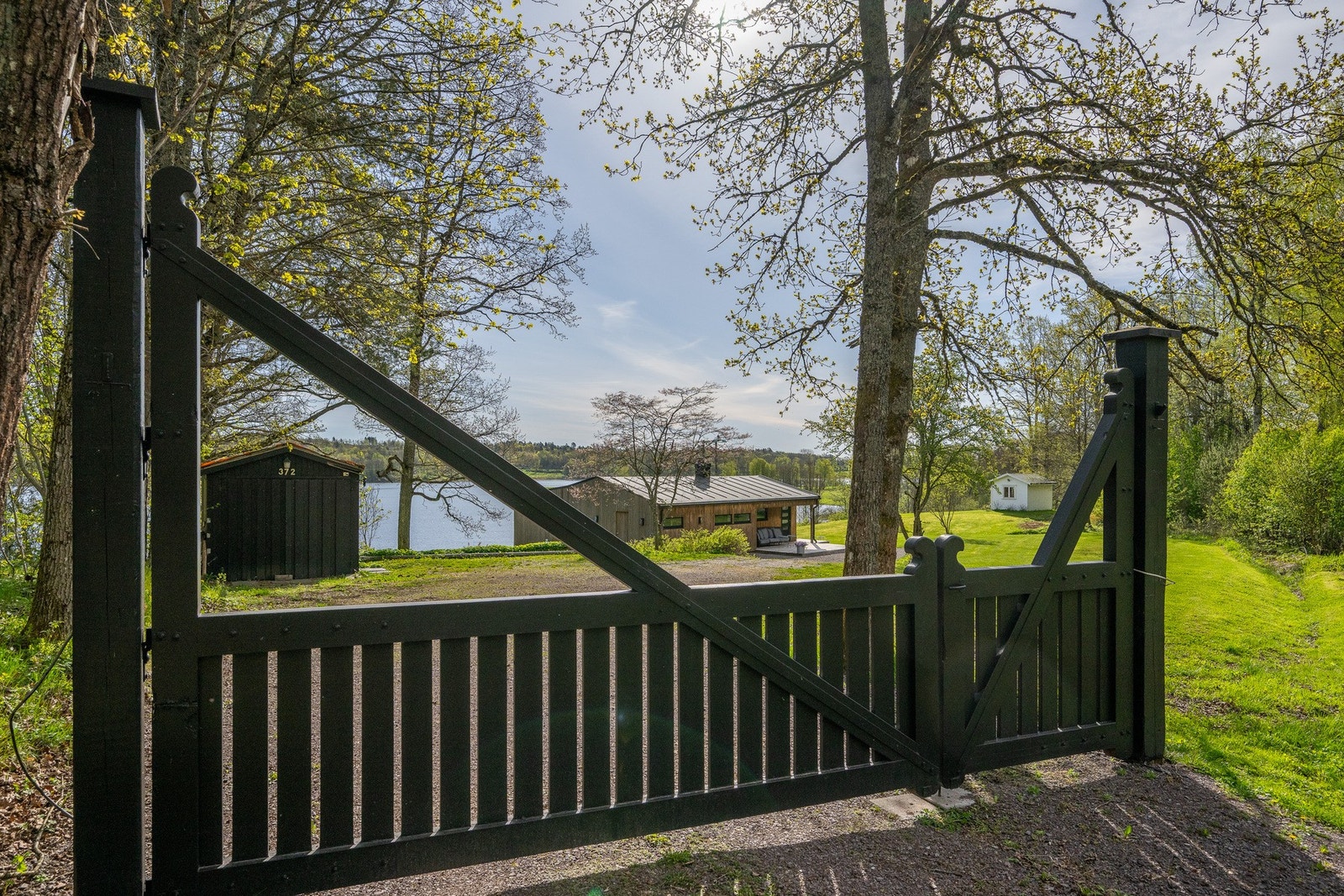 Da fortsetter vi inn den nye porten Galleribilde